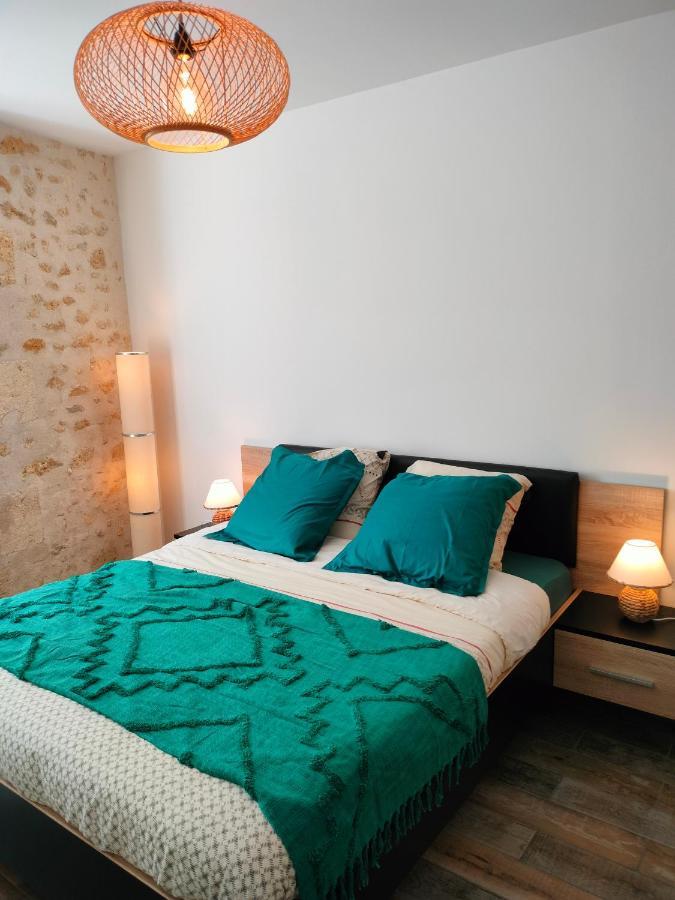 Logement Cosy Entre Vigne&Ocean Castelnau-de-Médoc Exteriör bild